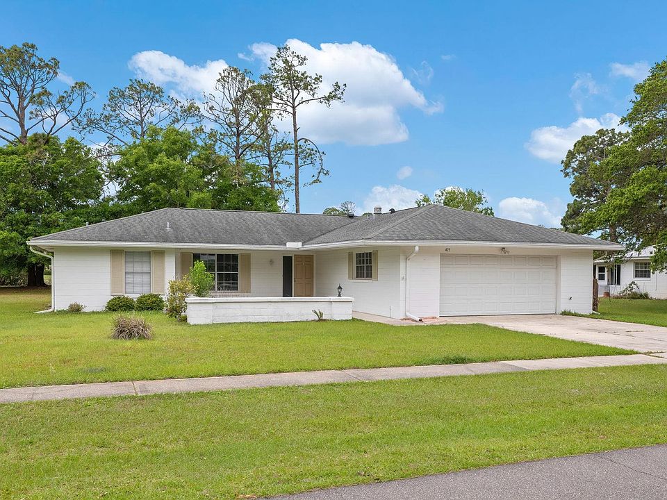 1st image of 425 Sevilla Dr