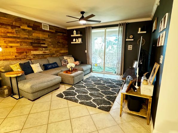 6475 Emerald Dunes Dr