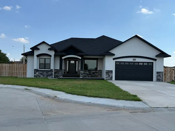 2417 Apache Ln, Liberal, KS 67901