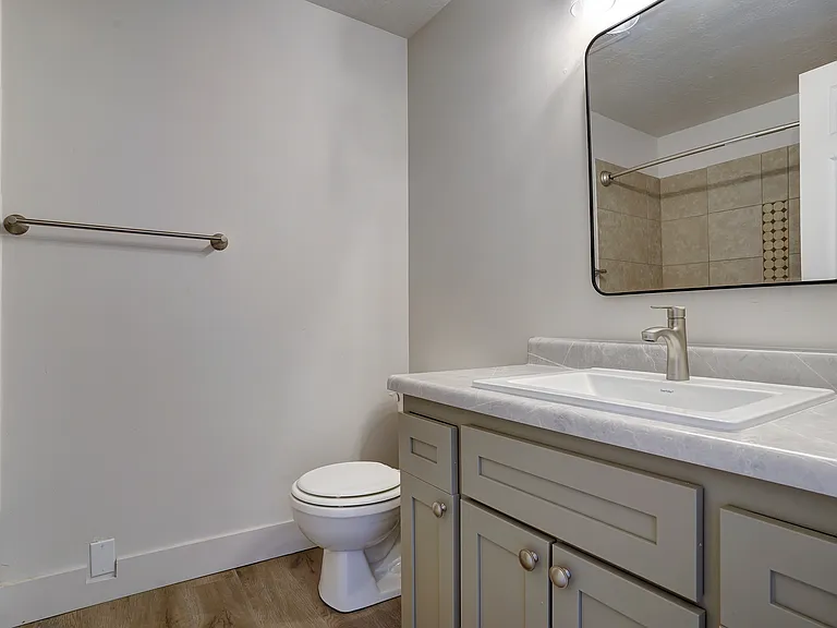 Westmont Townhomes — Photo 40