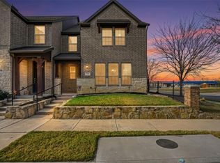5585 Crosby Dr, North Richland Hills, TX 76180