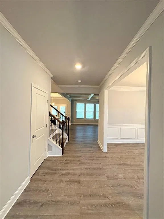 4 bed, 2.5 bath, 2974 sqft, $2,800 — Photo 4