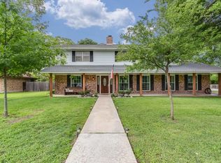 9500 Meadowheath Dr, Austin, TX 78729