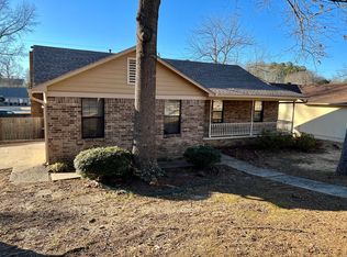 2424 Maple Ridge Rd, Little Rock, AR 72211