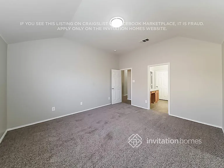 420 Autumn Park — Photo 10