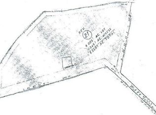 11 Timbermill Rd, Sandy Hook, CT 06482