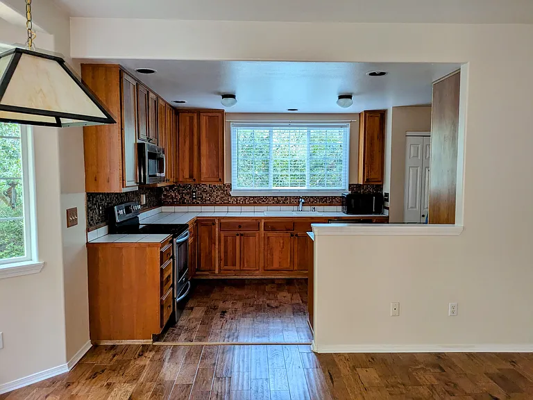 4766 Mason St — Photo 8