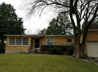 7436 Daingerfield Dr, Dallas, TX