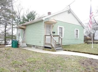 34 Clark Rd, Fitchburg, MA 01420