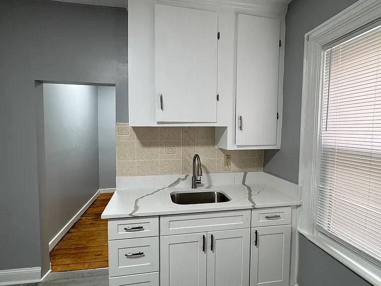 592 Front St #1 — Photo 11