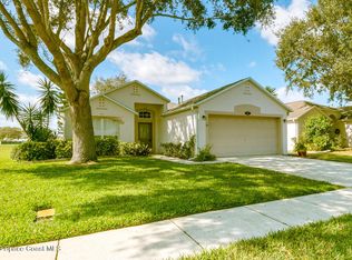 2152 Spring Creek Cir NE, Palm Bay, FL 32905