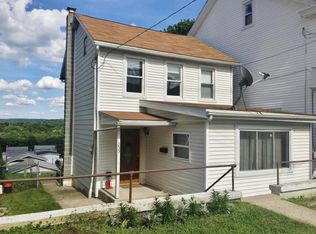 255 N 2nd St, Lehighton, PA