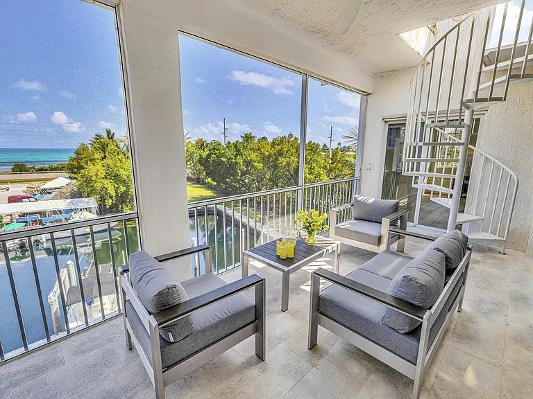 Gulfview Dr — Photo 13