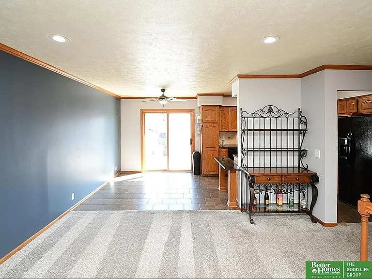 11823 N 157th St — Photo 8