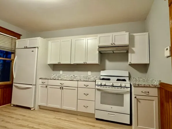 406 Chestnut St, New Britain, CT 06051