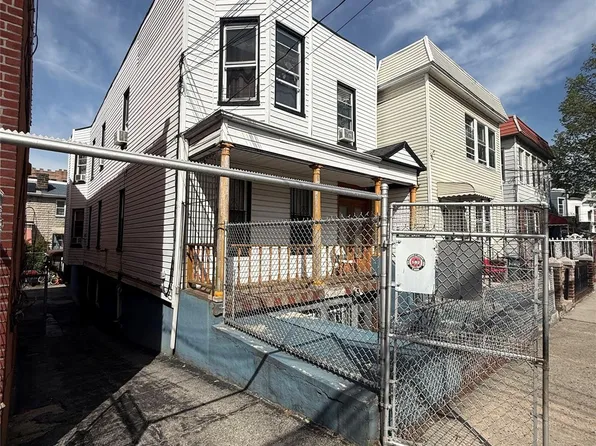 1129 Beach Avenue, Bronx, NY 10472