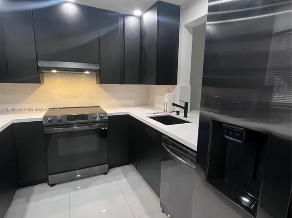 (undisclosed Address), Lauderdale Lakes, FL 33311