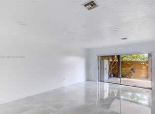 Sunset Harbour Sec Vi, Miami, FL 33183