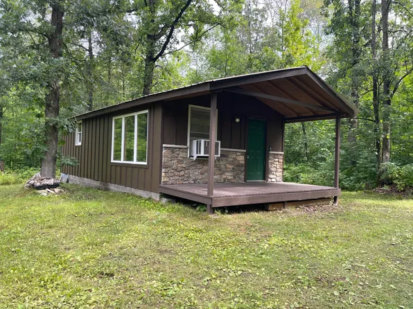 2689 W Wildlife Dr, Brook Park, MN 55007