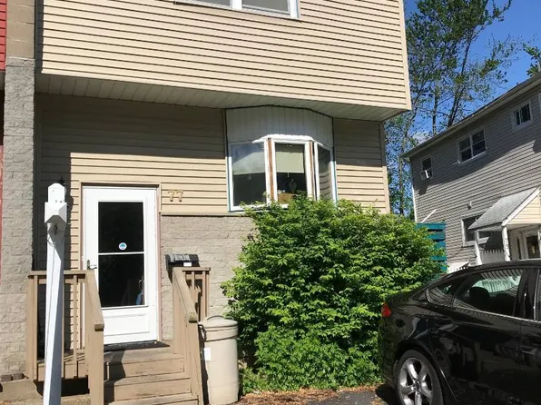 77 Lonergan Dr, Suffern, NY 10901