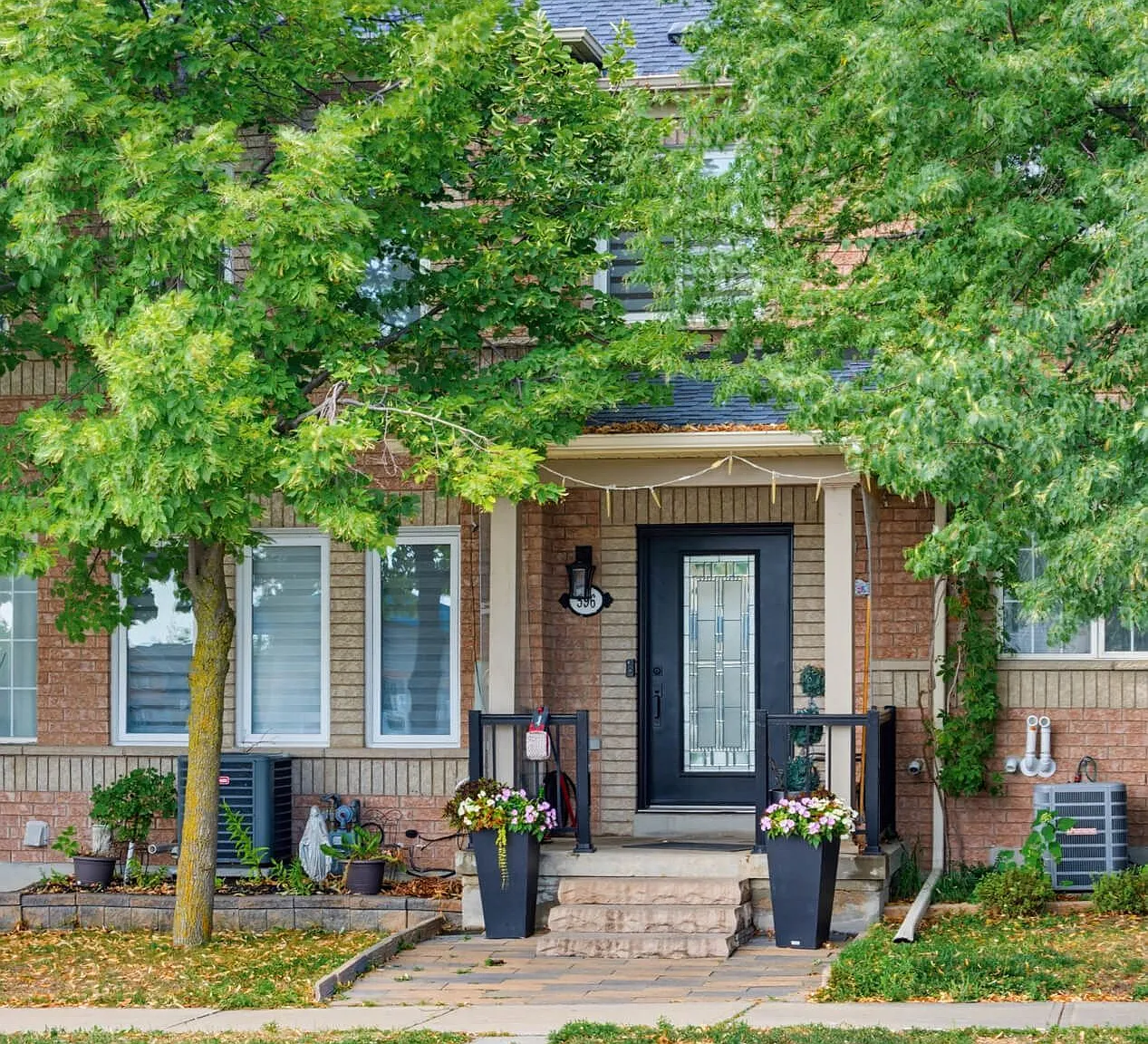 3 bed, $3,300 — Photo 3