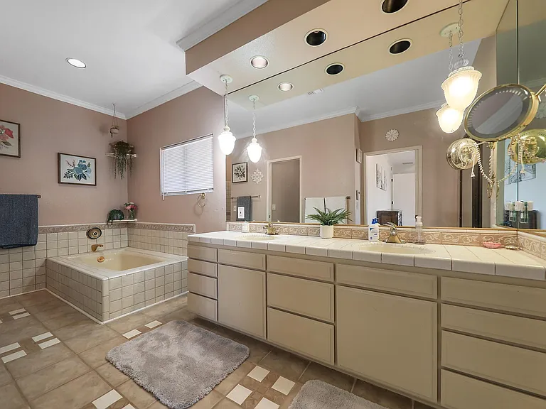 79420 Four Paths Ln #79420 — Photo 24