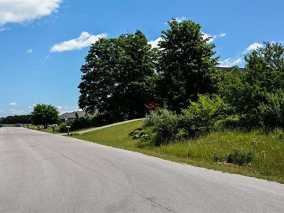 5th image of 3759 Falconhurst Dr Lot 1
