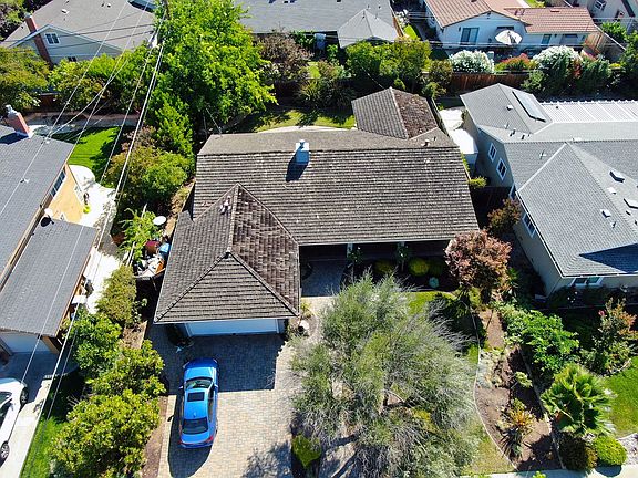 5th image of 6460 Camelia Dr
