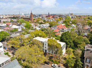 10 Logan St APT 6, Charleston, SC 29401