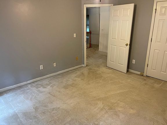 3rd image of 155 Championship Ct