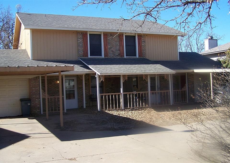 1st image of 133 Lori Dr Unit B