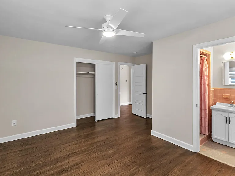1225 Winston St — Photo 17