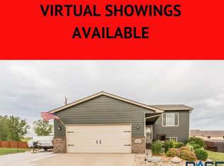 5008 W Cayman St, Sioux Falls, SD 57107