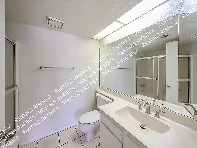 839 S Westwood St #290 — Photo 17
