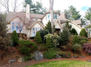 9 Kings Row, Cumberland, RI 02864