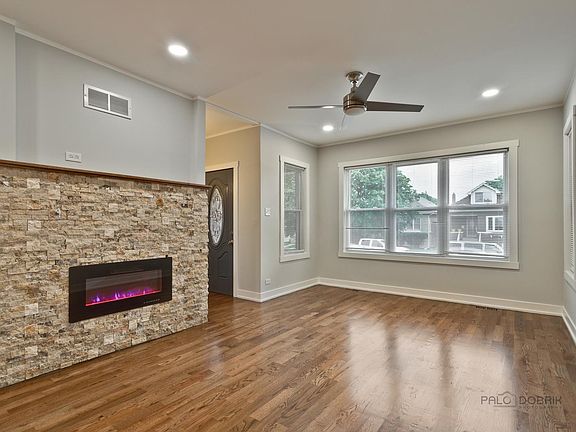 4th image of 2832 N Natchez Ave