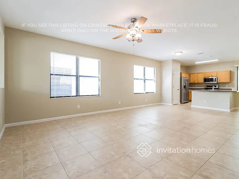 318 Breckenridge Cir SE — Photo 3