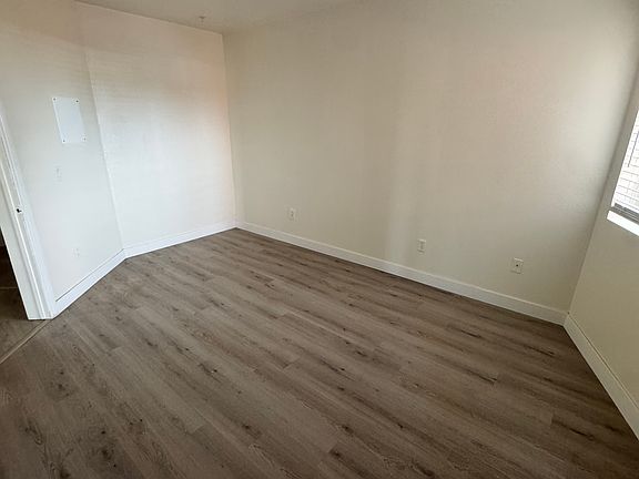 5th image of 8732 Reading Ave #3