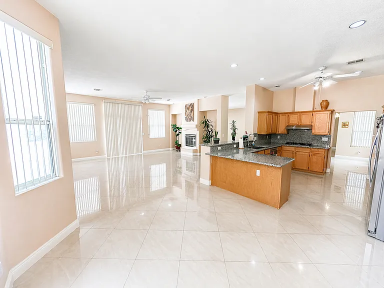 3235 Siboney Villa Cir — Photo 6
