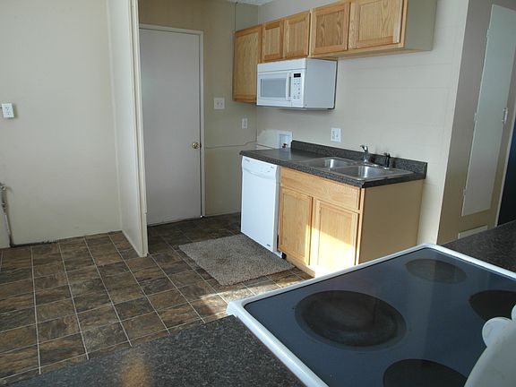 5th image of 2048 E Legrande Ave