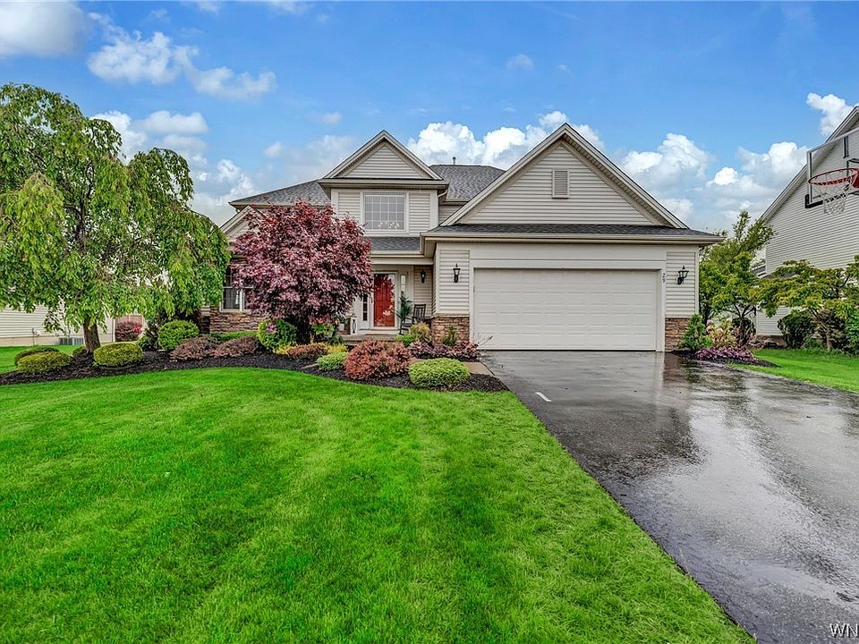 1st image of 29 Ashwood Ct