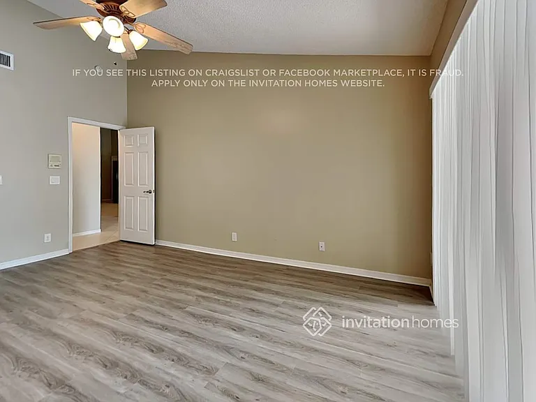 11409 Coral Bay Dr — Photo 10