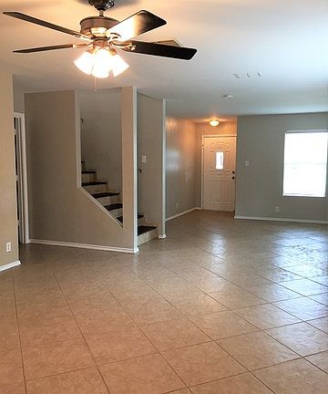 4th image of 6226 Amherst Bay