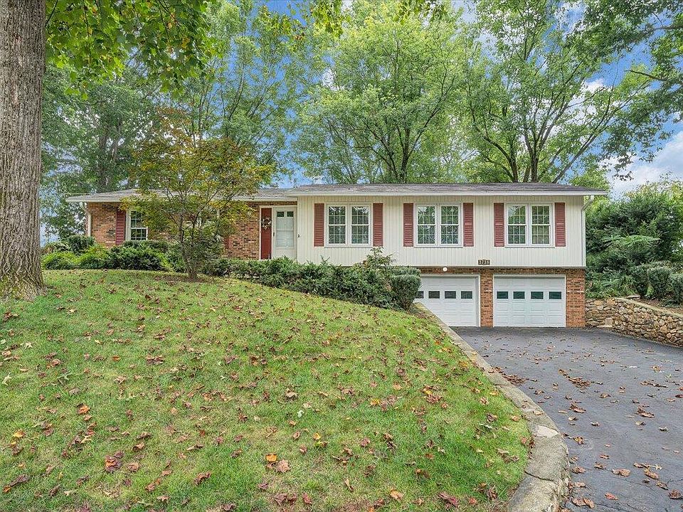 1st image of 3738 Kentland Dr