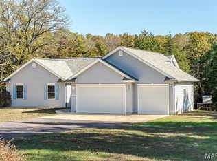 565 Cedar Ln, Sullivan, MO 63080