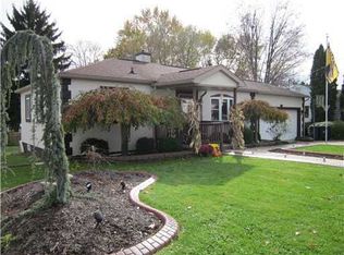 2662 Norma Dr, New Kensington, PA