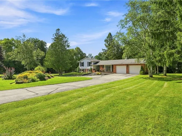 547 Concession 11 E, Flamborough, ON L8B 1H9