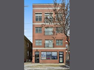 832 W 36th St APT 4, Chicago, IL 60609