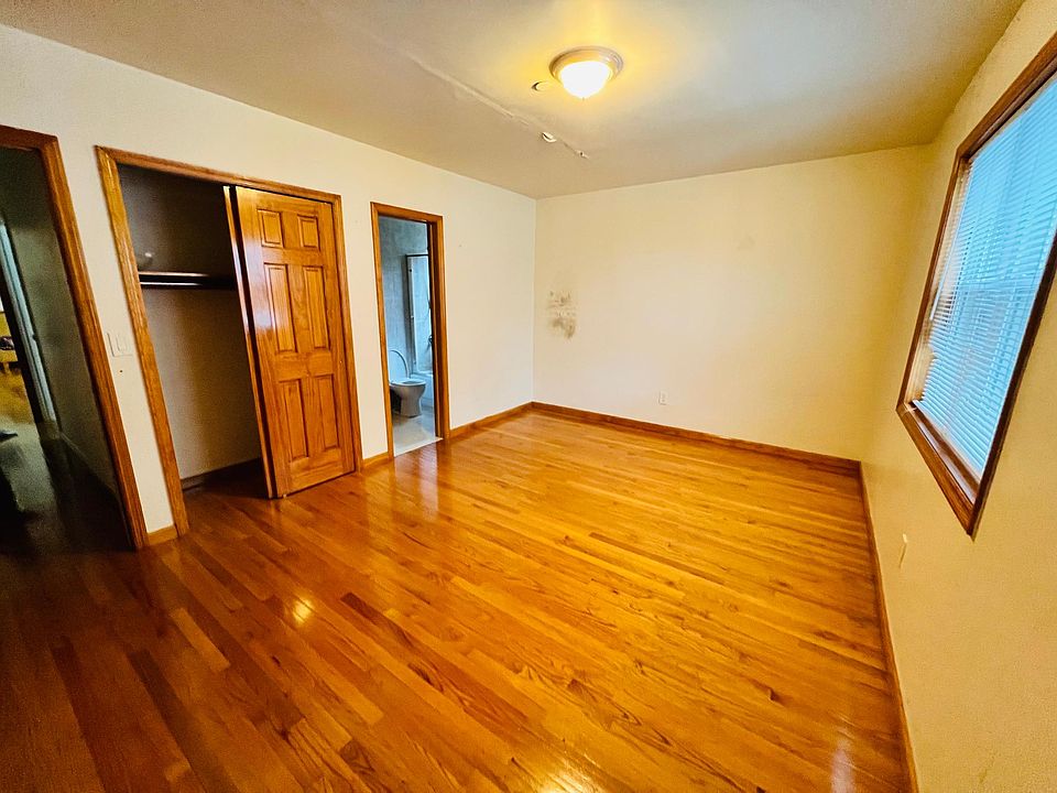 1st image of 15027 41st Ave