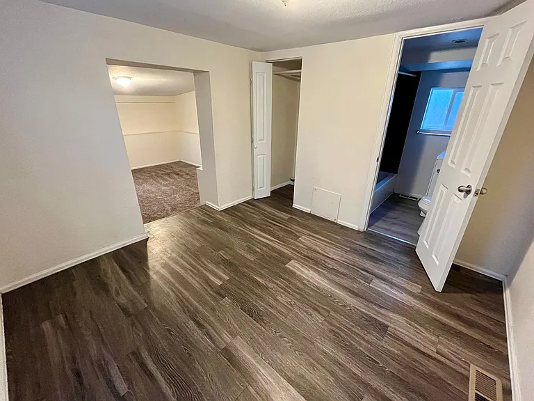 4731 N Vine St — Photo 7